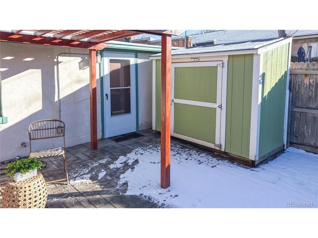 39 N Clarkson St B, Denver, CO 80218