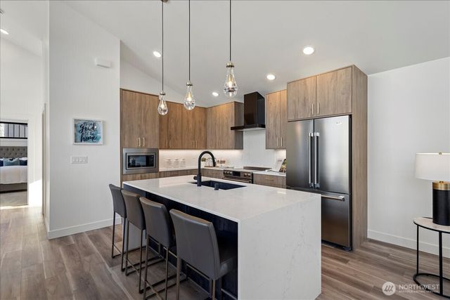 120 Skipping Stone Loop, Lynden, WA 98264