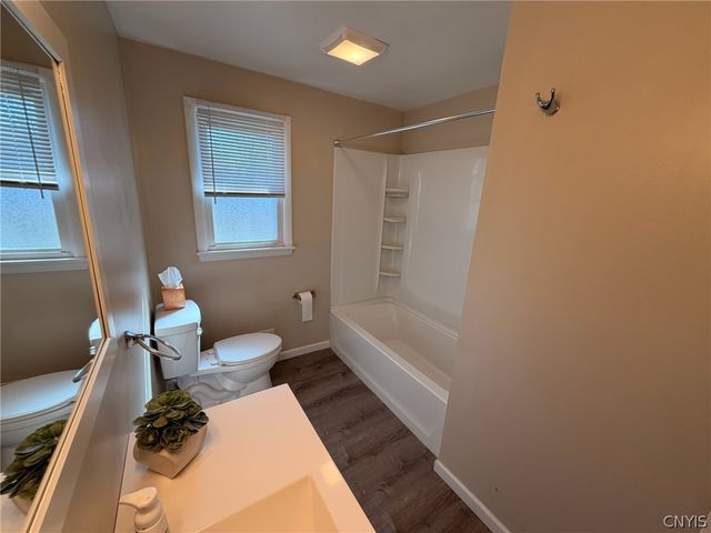 301 Downsview Drive, Gates, NY 14606