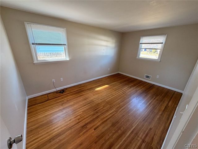 301 Downsview Drive, Gates, NY 14606