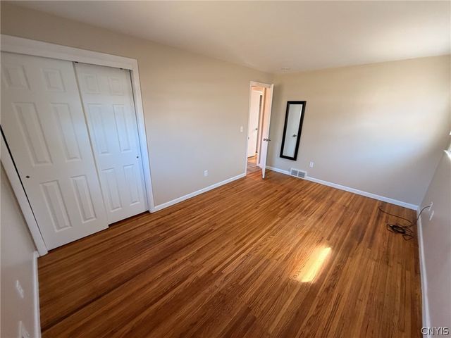 301 Downsview Drive, Gates, NY 14606