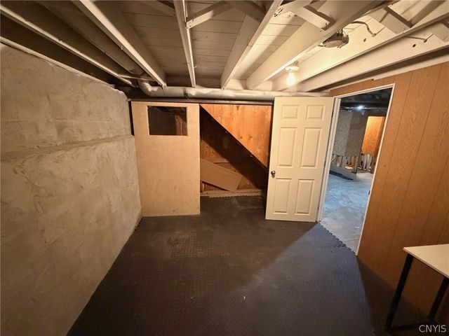 301 Downsview Drive, Gates, NY 14606