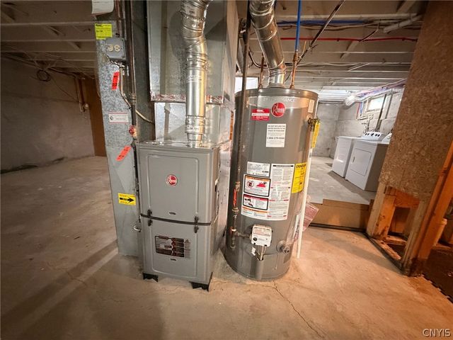 301 Downsview Drive, Gates, NY 14606