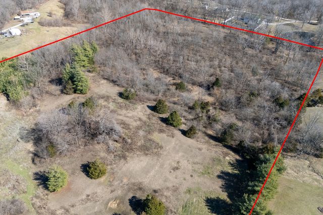 9466 Hickory Ridge Road, Murphysboro, IL 62966