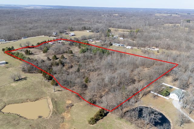 9466 Hickory Ridge Road, Murphysboro, IL 62966