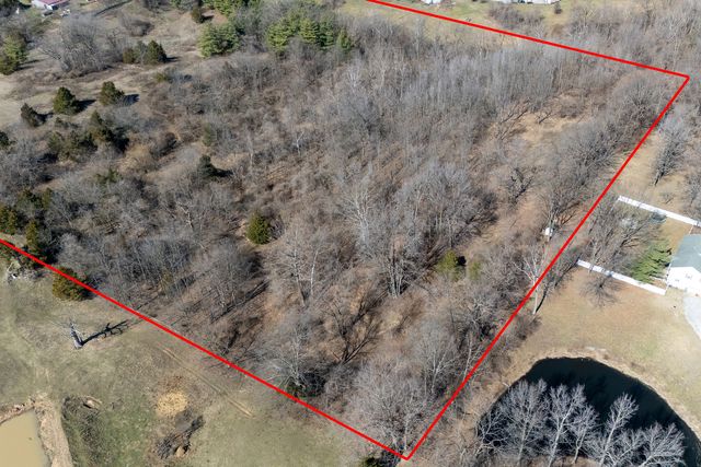 9466 Hickory Ridge Road, Murphysboro, IL 62966