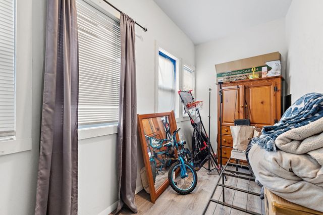 17 Ashton St, Everett, MA 02149