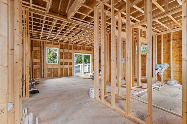 17 Ashton St, Everett, MA 02149