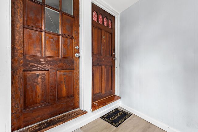 17 Ashton St, Everett, MA 02149