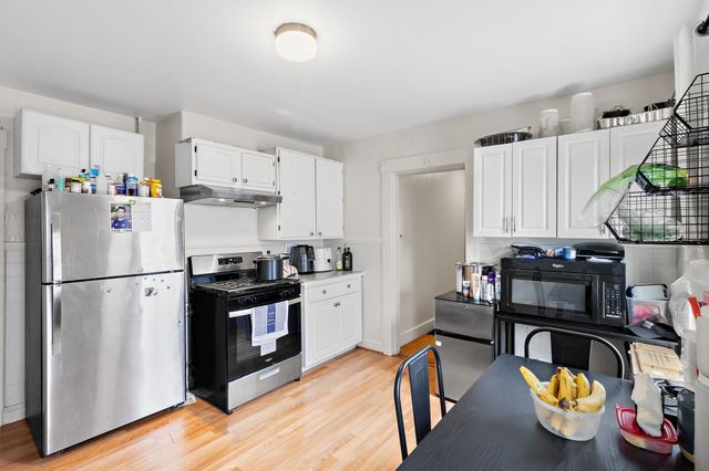 17 Ashton St, Everett, MA 02149