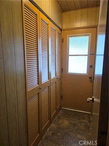 11401 Topanga Cyn Boulevard 76, Chatsworth (los Angeles), CA 91311