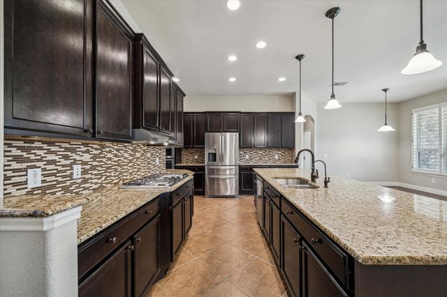 5902 Chatham Cove, Missouri City, TX 77459