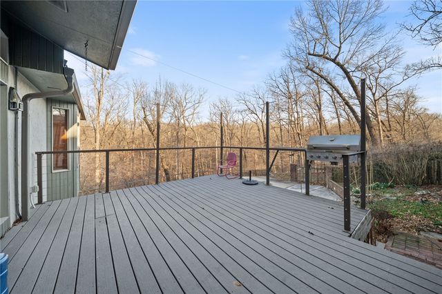 1113 E Walnut Street, Rogers, AR 72756