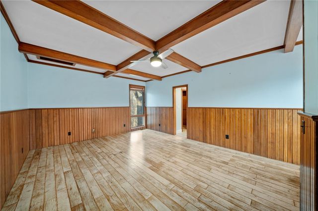 1113 E Walnut Street, Rogers, AR 72756