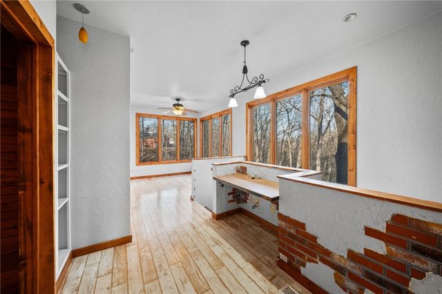 1113 E Walnut Street, Rogers, AR 72756