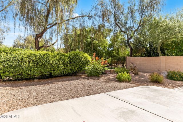 2230 W Calle Del Sol --, Phoenix, AZ 85085