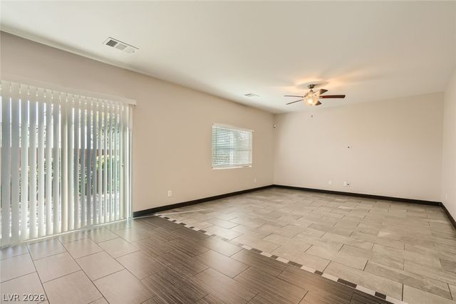 10601 Derby Peak Lane, Las Vegas, NV 89166