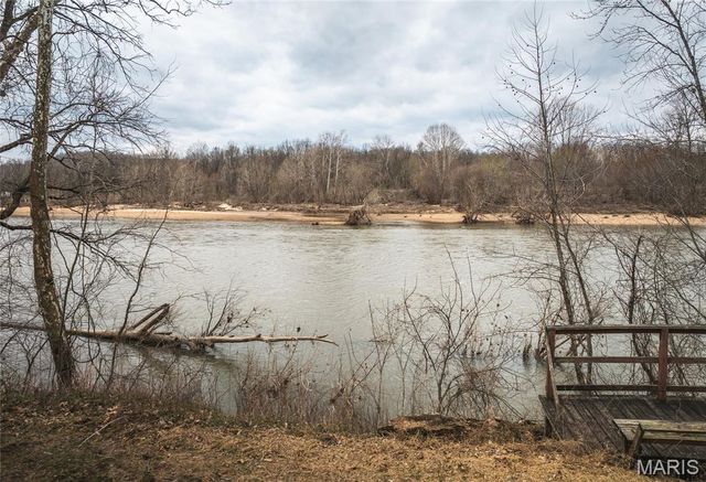 18020 State Route E, Rolla, MO 65401