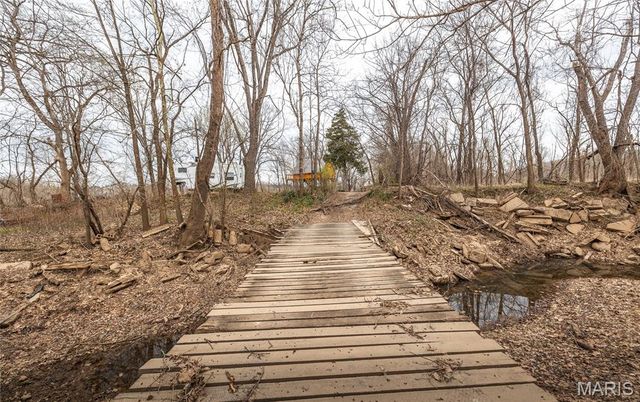 18020 State Route E, Rolla, MO 65401