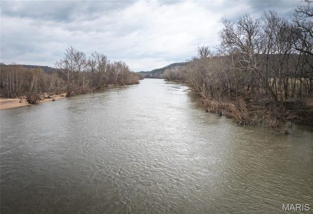 18020 State Route E, Rolla, MO 65401