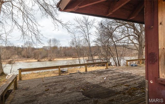 18020 State Route E, Rolla, MO 65401