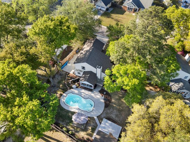 102 Tea Olive Court, Summerville, SC 29485