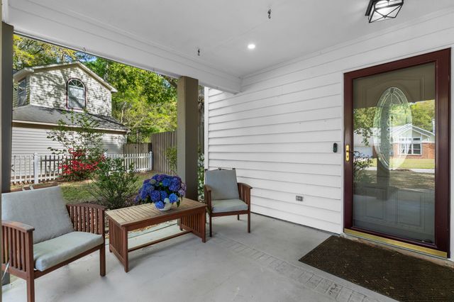 102 Tea Olive Court, Summerville, SC 29485