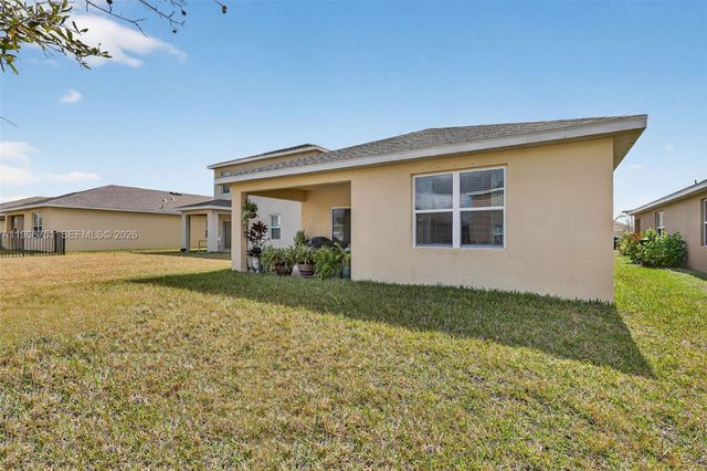 12301 SW Rimini Way, Port St. Lucie, FL 34987