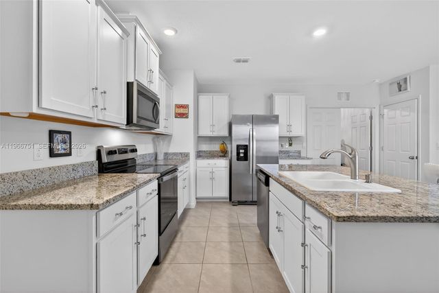 12301 SW Rimini Way, Port St. Lucie, FL 34987