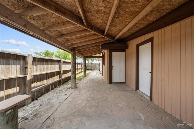 803 S New Mexico Street, Alton, TX 78573