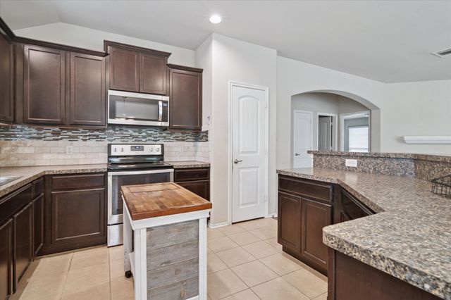 1716 Black Willow Trail, Anna, TX 75409