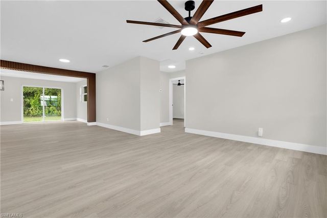 462 Muskegon AVE, Fort Myers, FL 33905