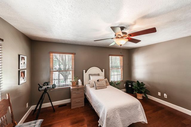 1511 Long Hollow Pike, Gallatin, TN 37066