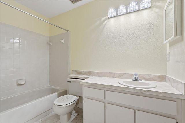 106 HUNTER COURT, Palm Harbor, FL 34684