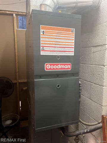 20477-20481 VAN DYKE Street, Detroit, MI 48234