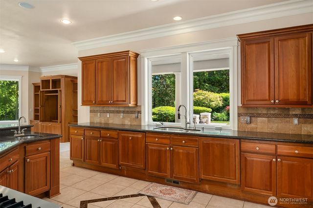 24315 149th Avenue SE, Woodinville, WA 98077