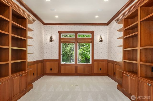 24315 149th Avenue SE, Woodinville, WA 98077