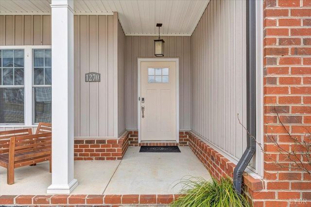 1270 Hupps Hill Lane, Forest, VA 24551