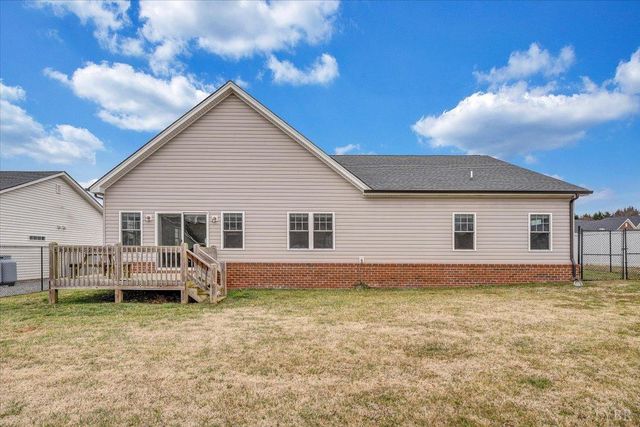 1270 Hupps Hill Lane, Forest, VA 24551