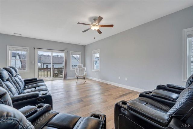 1270 Hupps Hill Lane, Forest, VA 24551