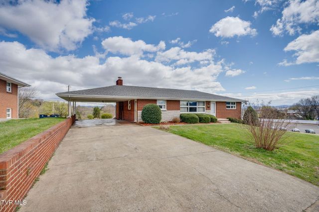 801 Mimosa Drive, Kingsport, TN 37660