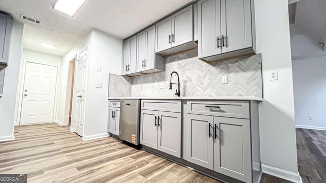 479 Crosshaven Way, Mcdonough, GA 30253