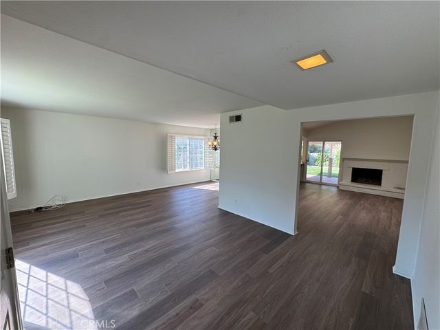 6047 Kingsbriar, Yorba Linda, CA 92886