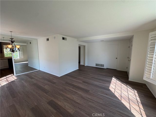 6047 Kingsbriar, Yorba Linda, CA 92886