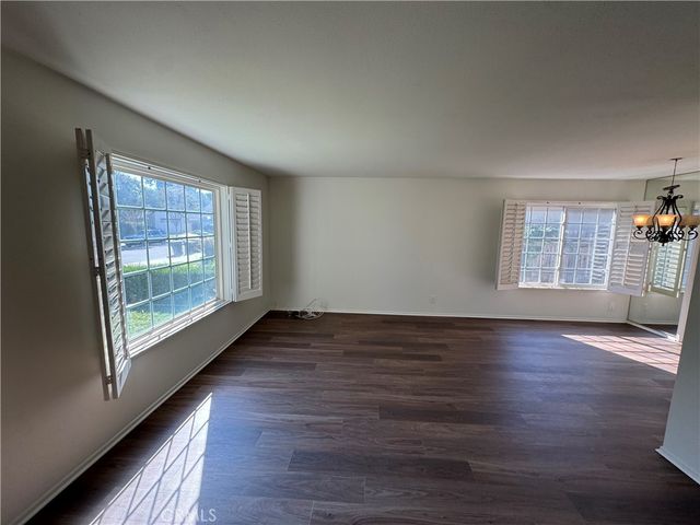 6047 Kingsbriar, Yorba Linda, CA 92886