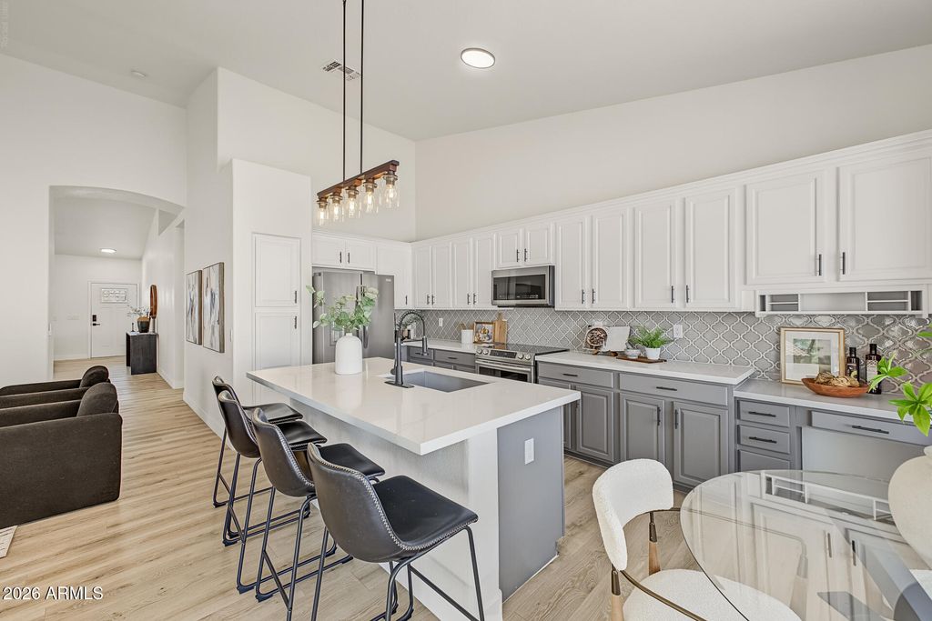10416 E EDGEWOOD Avenue, Mesa, AZ 85208 — photo 3