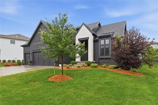 17732 Eby Street, Overland Park, KS 66013