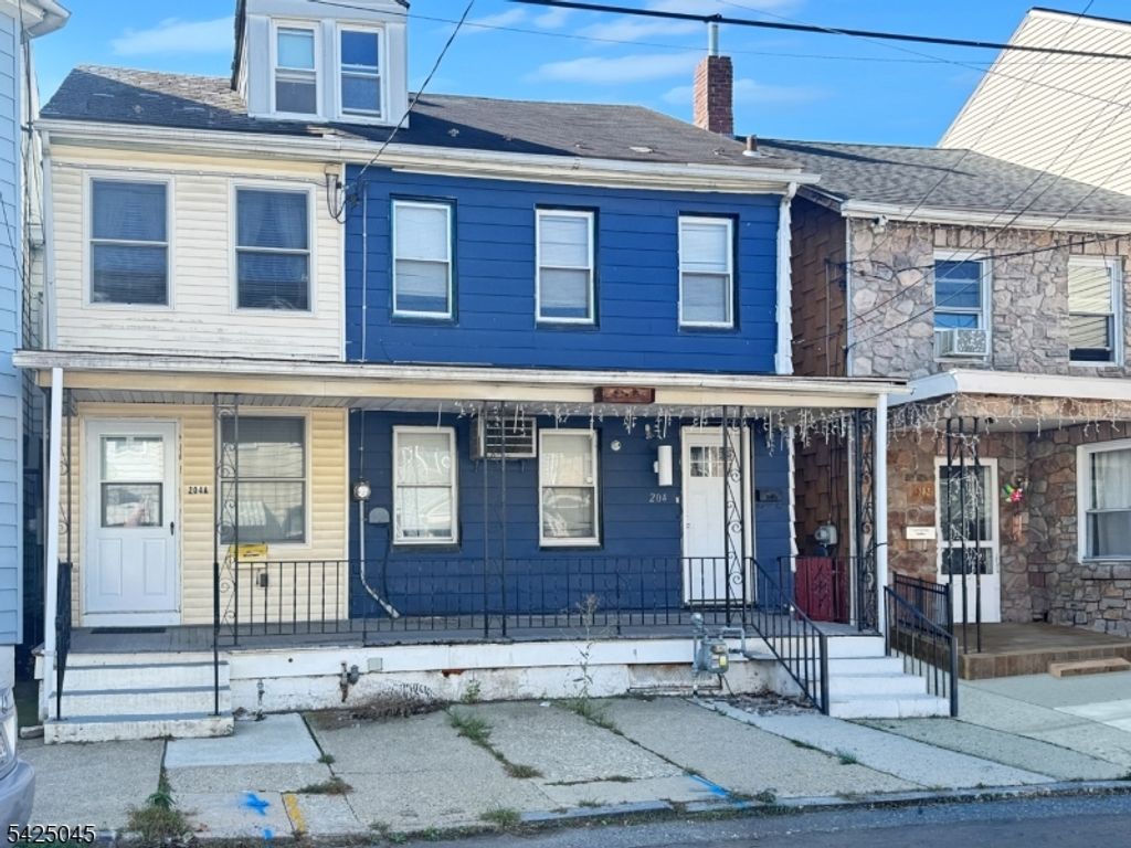 204 Mercer St, Phillipsburg Town, NJ 08865