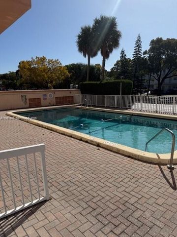 2200 E Hallandale Beach Boulevard 109, Hallandale Beach, FL 33009