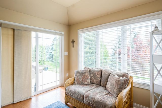 10689 Arbor Lane, St. John, IN 46373